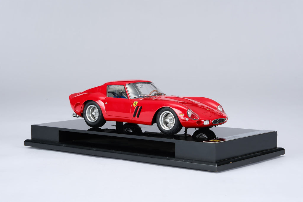 展示法拉利 250 GTO