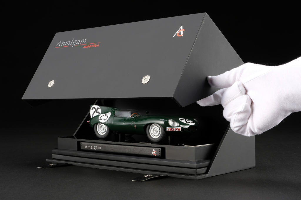 Amalgam Collection 推出 1:18 比例的 1956 年兰斯 12 小时耐力赛获胜捷豹 D-type 模型