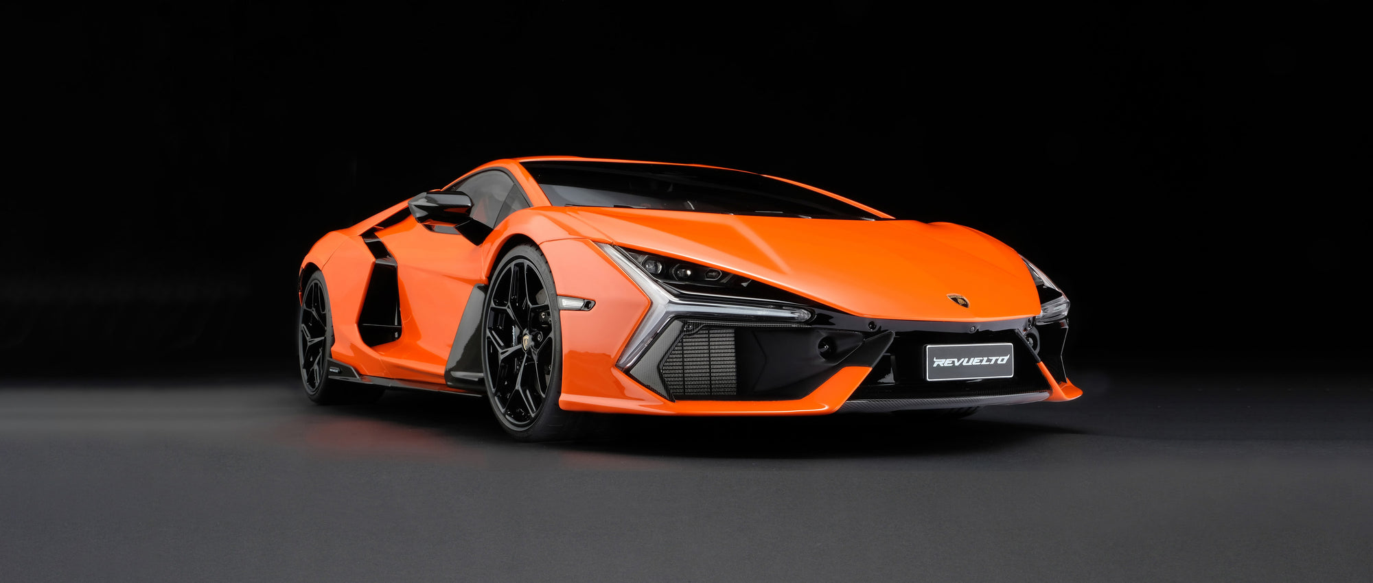 兰博基尼 Revuelto