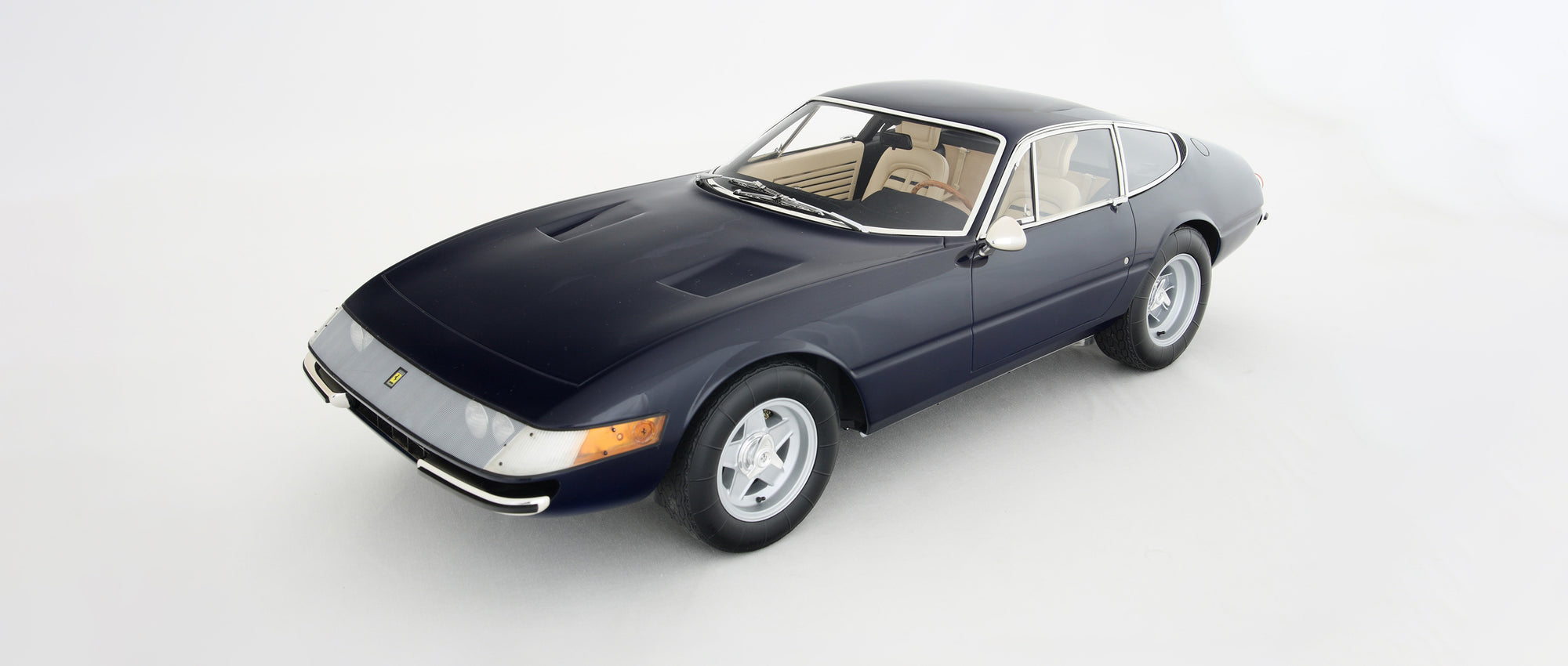 法拉利365 GTB/4 (1968) "代托纳"