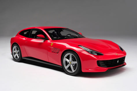 法拉利GTC4Lusso
