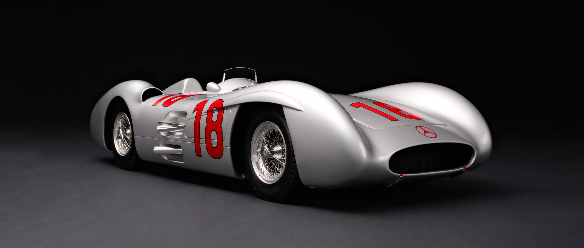 奔驰汽车W196 Streamliner-1954法国大奖赛-方吉奥